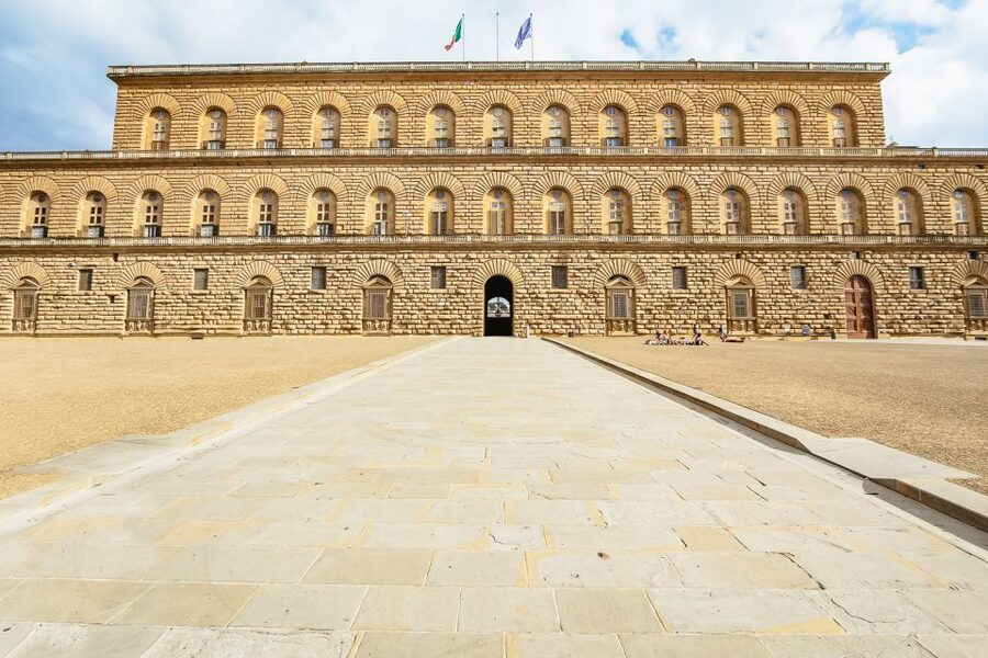 Florence: Old Town Golf Cart Excursion - Santa Croce area: basilica stop plus the largest library sight reference
