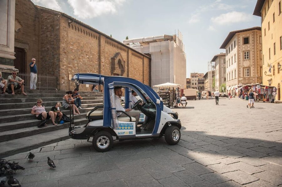 Florence: Old Town Golf Cart Excursion - Starting in Florence: the piazza drop-off setup that matters