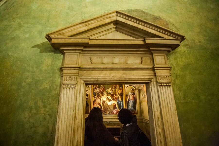 Florence: Palazzo Vecchio Entrance Ticket & Audioguide - Audio guide vs multimedia tablet: which option fits your style?