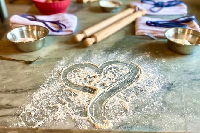 Florence: Pasta & Tiramisu Cooking Class with Unlimited Wine - Fresh pasta from scratch, with real technique tips