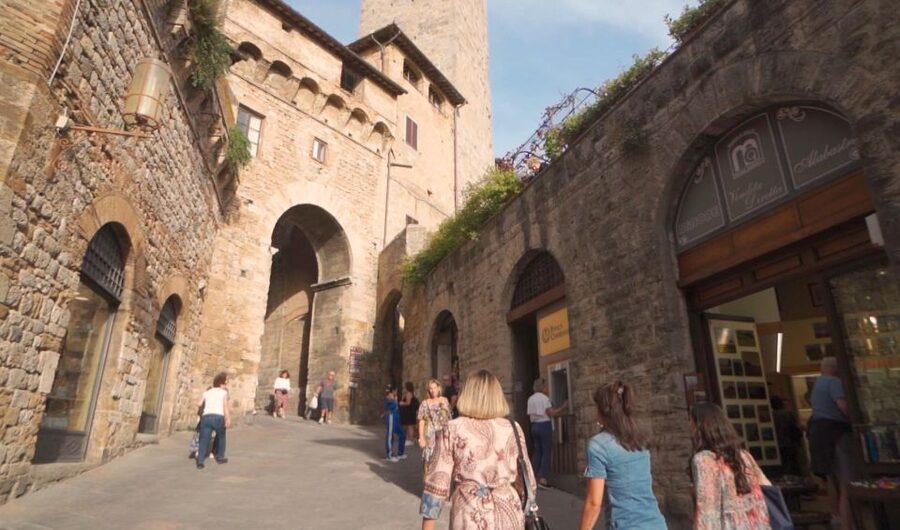 Florence: Pisa, Siena, S. Gimignano, Chianti Wine & Lunch - Timing, meeting point reality, and how to avoid stress