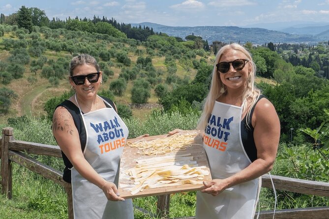 Florence Pizza or Pasta Class with Gelato Making at a Tuscan Farm - Leaving Florence, but keeping the Florence energy