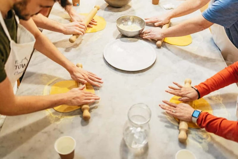 Florence: Premium Cooking Class for Pasta and Gelato - Practical tips that make your day smoother in the kitchen