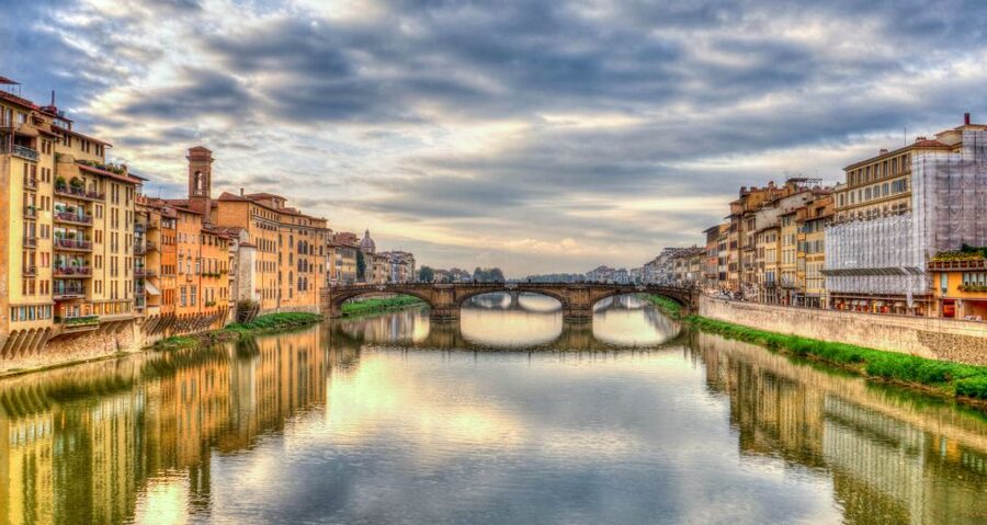 Florence: Private Customized Walking Tour with a Local Guide - Neighborhood Orientation: Groceries, Eats, and Getting Around