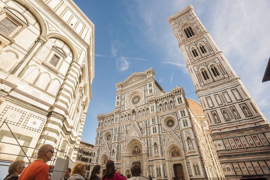 Florence: Private Walking Tour of Florence's Hidden Gems - Santa Croce to Piazza Signoria: Art, Power, and the Rhythm of Squares