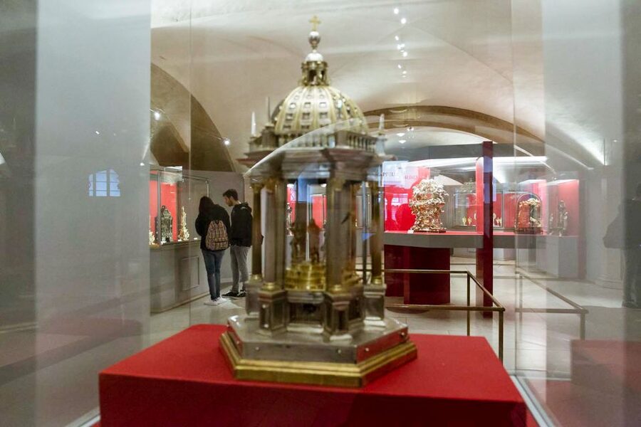 Florence: Reserved Entrance Ticket to the Medici Chapel - Audio guide app: what it does well, and when you might want more