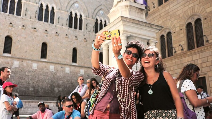 Florence: S. Gimignano, Siena, Chianti & Wine Tasting Lunch - Who Should Book This Tour, and Who Might Want Another Option