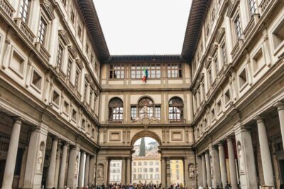 Skip-the-Line Uffizi Small Group Tour