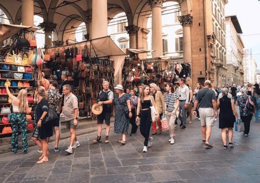 Florence: Small Group Guided Walking Tour - Practical planning: shoes, luggage, and what outside-only means