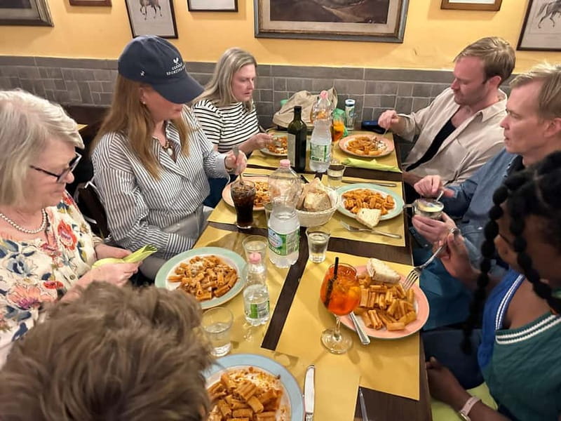 Florence: Street Food Tour with Wine & Local Guide - Where You Meet and How the Walk Feels in Real Life