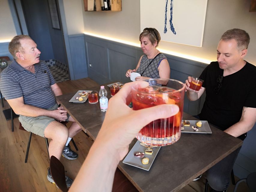 Florence: Sunset Wine and Food Tour - Panzanella and Melanzane alla Parmigiana with wine tasting
