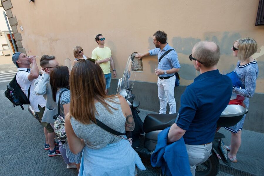 Florence: Sunset Wine and Food Tour - Pacing and appetite: a 4-hour night that can replace dinner