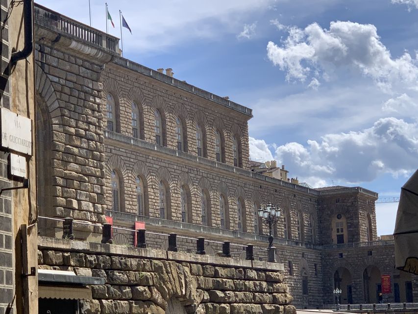 Florence: The Medici Family Guided Walking Tour - Via Cavour meeting point, then right into Medici Florence