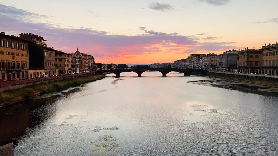 Florence: The Medici Family Guided Walking Tour - Medici Chapel and San Lorenzo: art next to devotion