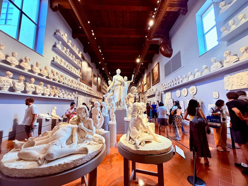 Florence: Uffizi & Accademia Small Group Walking Tour - Duomo Square and Piazza della Signoria: The Florence Picture You Might Miss