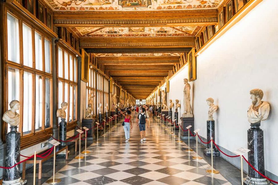 Florence: Uffizi Guided Tour with Skip-the-Line Entry Ticket - The Highlights Route: Birth of Venus, Annunciation, Doni Tondo