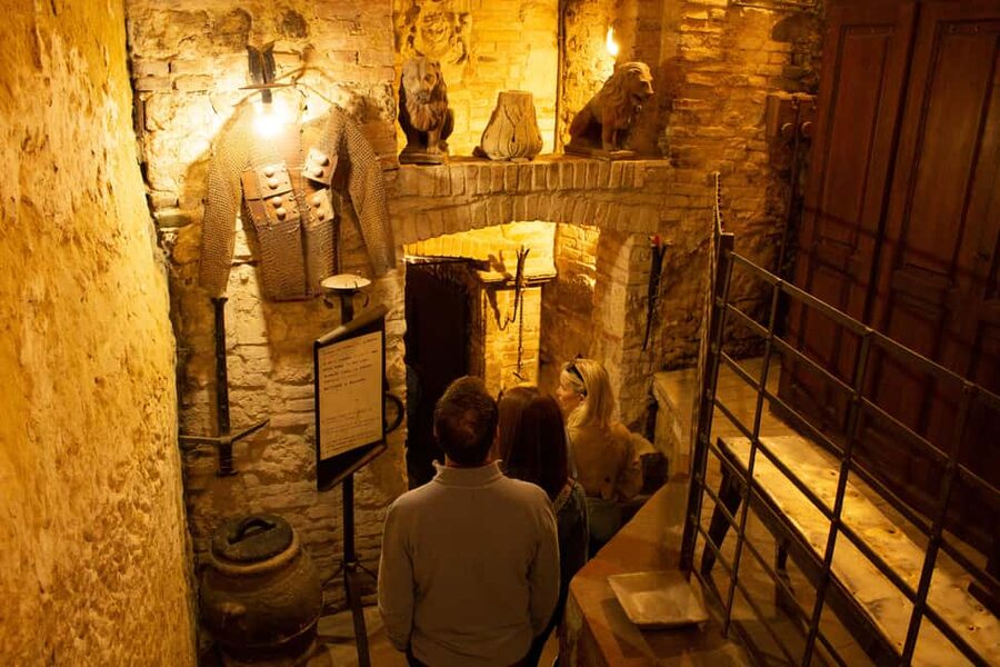 Florence: Valdorcia Wine, Brunello Montalcino, Montepulciano - Key highlights worth waking up for