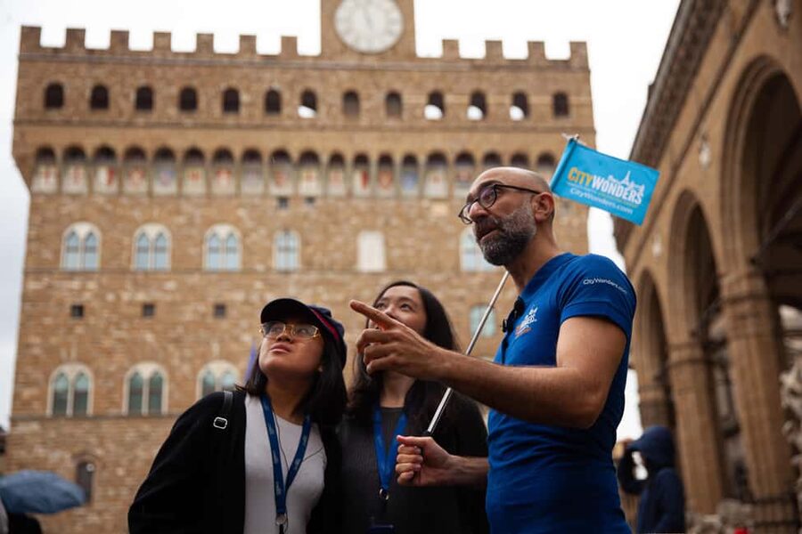 Florence: Walking Tour with Skip-the-Line Accademia Gallery - Santa Maria del Fiore area: seeing the Duomo without paying extra time