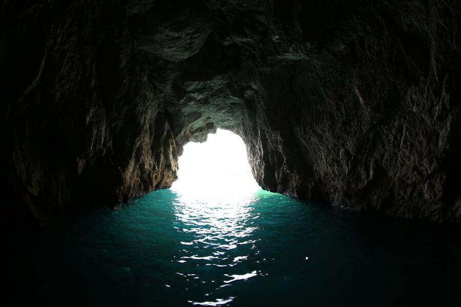 From Amalfi: Li Galli Islands and Capri Full-Day Boat Tour - The Prosecco Cruise Along the Amalfi Coast to Punta Campanella