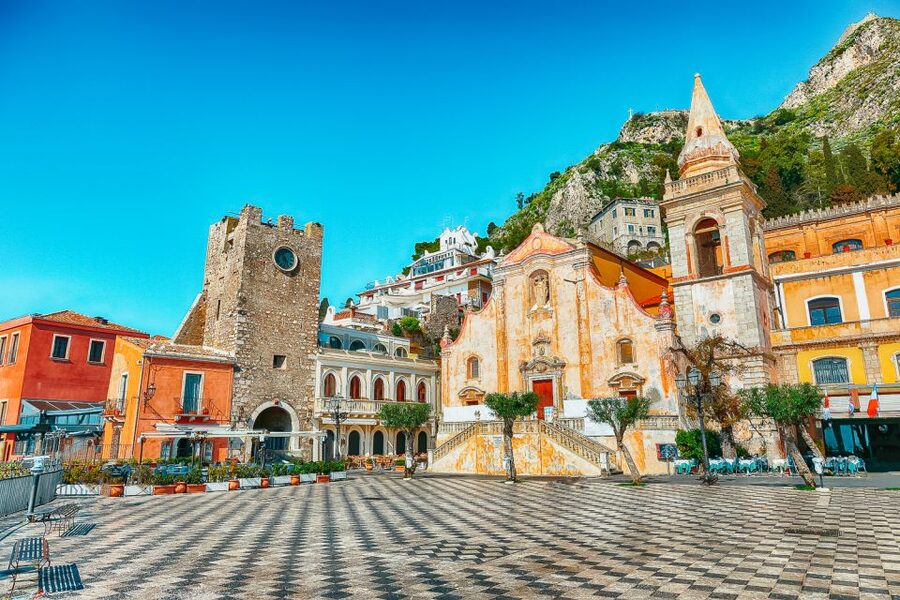 From Catania: Day Trip to Mount Etna and Taormina - What to bring, and who this trip is (and isn’t) for