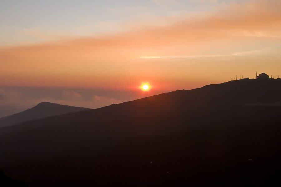 From Catania: Mount Etna Sunset Tour with Tasting and Cave - Silvestri craters at sunset: why that timing matters