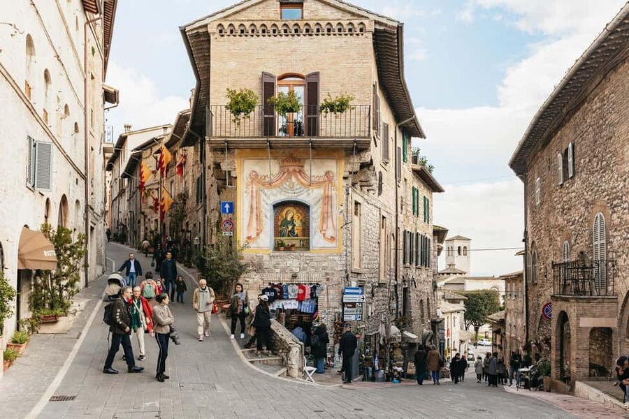 From Florence: Orvieto and Perugia Tour with Church Visits - Perugia free time: where to walk first (and what not to miss)