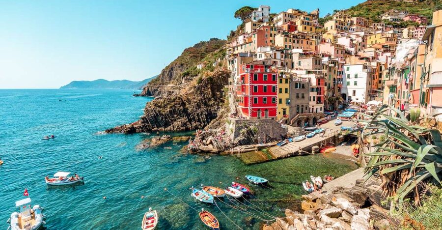 From Florence: Seaside Beauty Day Trip to Cinque Terre - Getting to Cinque Terre from Florence Without Burning a Day