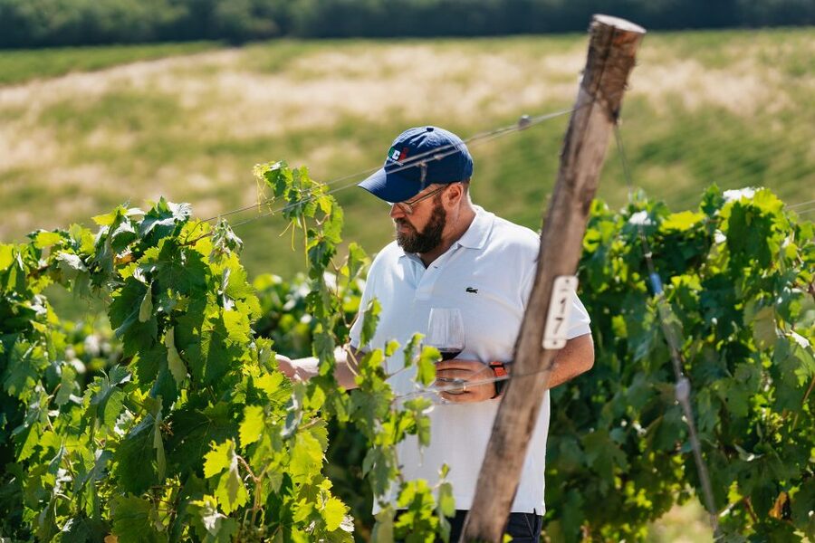From Florence: Small Group Wine Tasting Tour to Tuscany - Getting from Piazzale Montelungo to the Chianti Classico hills