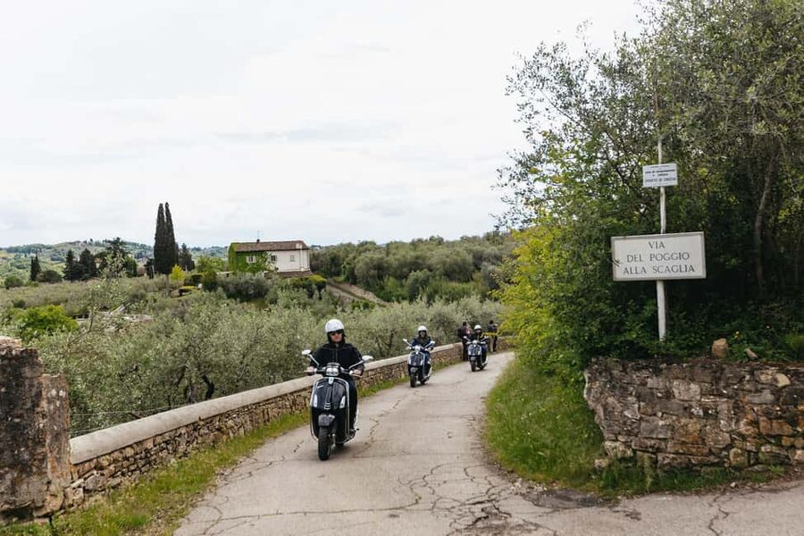 From Florence: Tuscan Countryside Vespa Tour with Tastings - Why a Florence Vespa Tour feels like the right kind of change