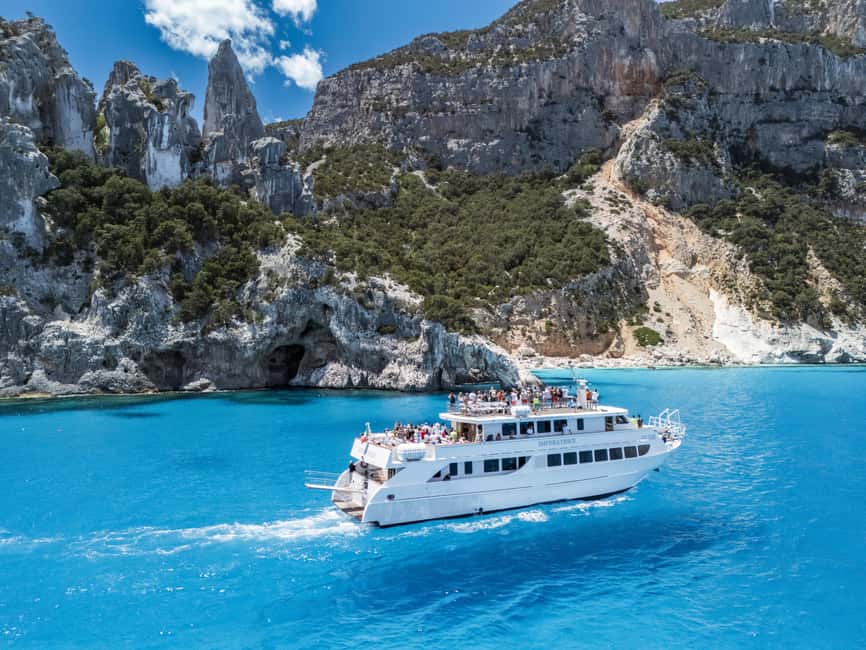 From La Caletta or Orosei: Gulf of Orosei Cruise - Cruising the Gulf of Orosei: what the trip feels like before the beach