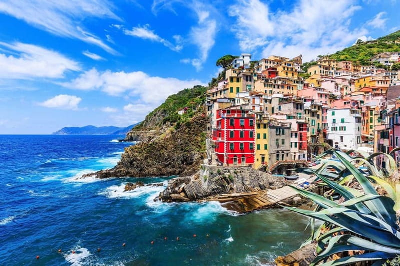 From La Spezia: Cinque Terre Small Group Tour with Limoncino - La Spezia Meet-Up: Cruise Terminal to Train Station