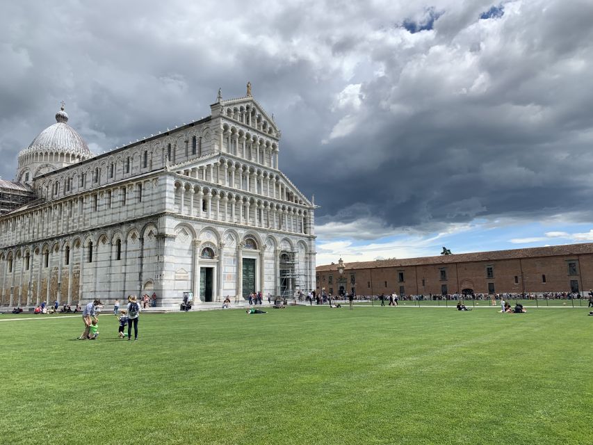 From La Spezia: Round-Trip to Pisa Cruise Shore Excursion - Galileo’s Birthplace, Borgo Stretto, and Market Stops