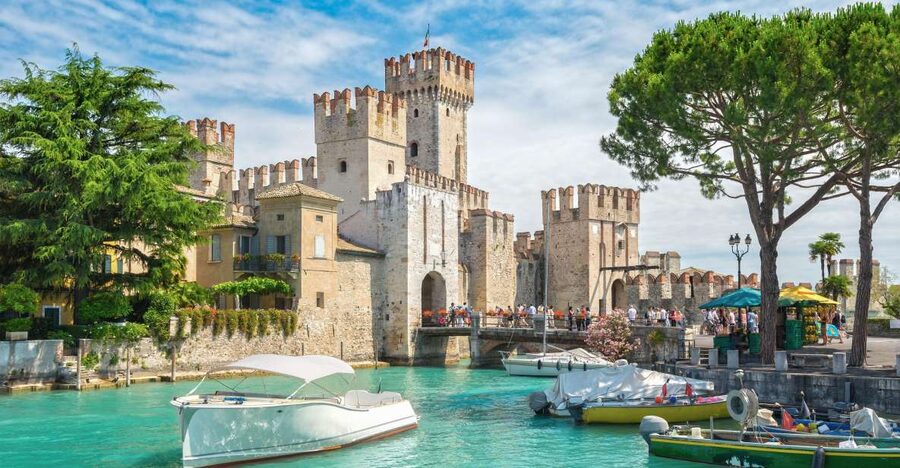 From Milan: Verona, Sirmione and Lake Garda with Boat Cruise - Verona with a guide: Juliet’s House, the Arena, and smart time on foot