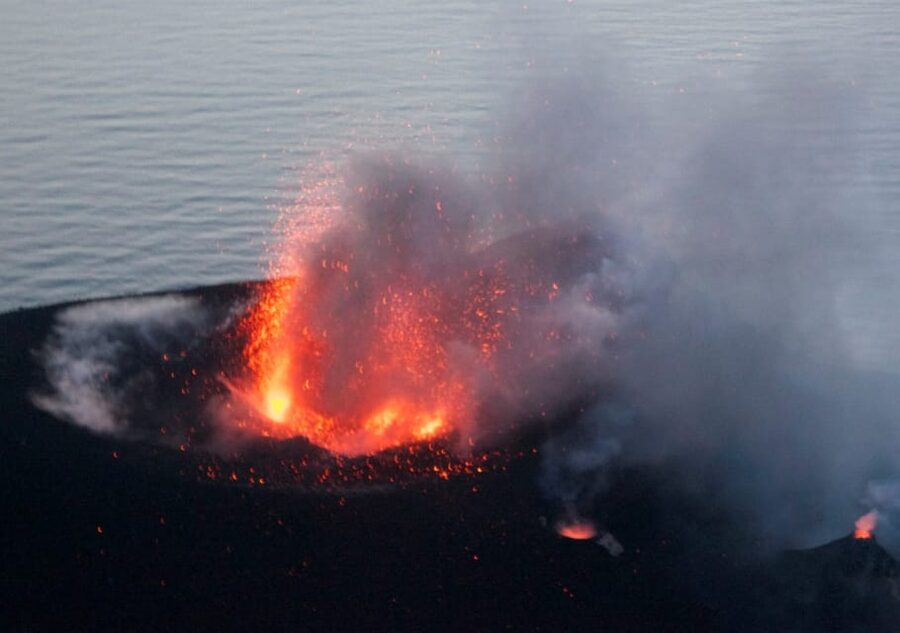 From Milazzo: Panarea & Stromboli Boat Trip - Stromboli Scari Porto: short stop, strong vibe, and key sights