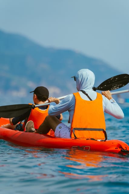 From Monterosso to Vernazza: Guided Cinque Terre Kayak Tour - Who should book this tour, and who should skip it
