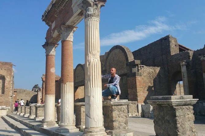 From Naples: Amalfi Coast & Pompeii Small Group Tour - Pompeii Archaeological Park: Two Hours with a Real Guide