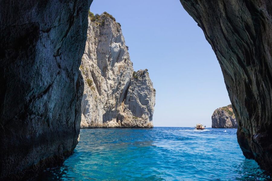 From Naples: Capri Boat Day Trip with Drinks - Onboard snacks, drinks, and the limoncello moment