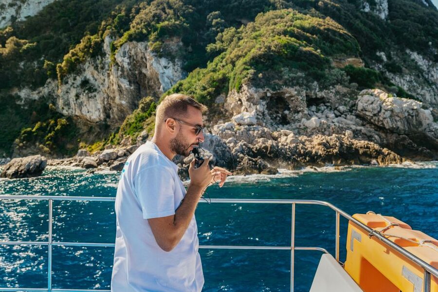 From Naples: Gulf of Naples & Capri Sightseeing Boat Tour - The Blue Grotto Gap, and How to Handle It