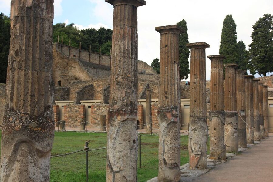 From Naples: Herculaneum, Mount Vesuvius & Pompeii Day Trip - Tickets and costs: the budget math you should do first