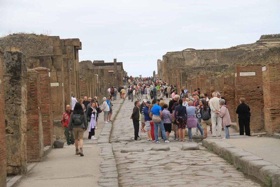 From Naples: Herculaneum, Mount Vesuvius & Pompeii Day Trip - Who this tour is best for (and who should tweak the plan)