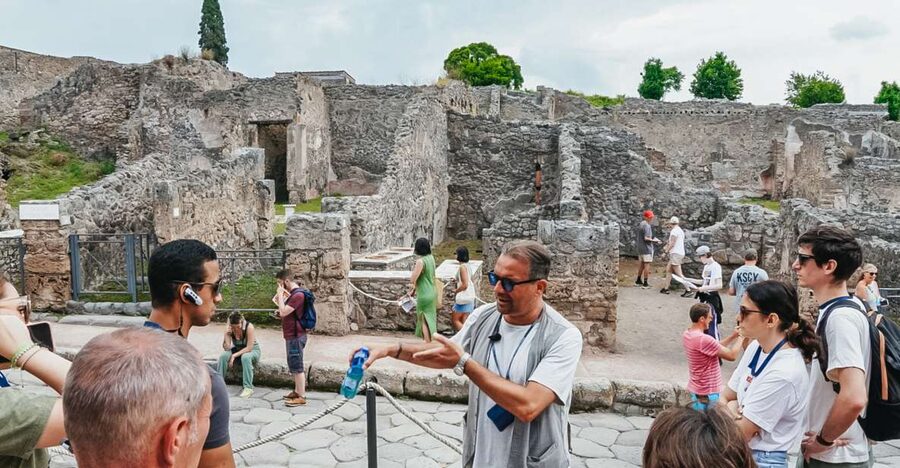 From Naples or Sorrento: Pompei Half-Day Tour - Leisure time inside the Archaeological Park