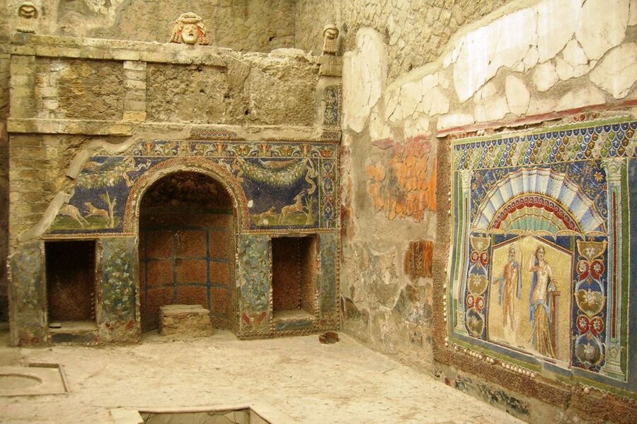 From Naples: Pompeii and Wine Tasting Tour with Lunch - Pompeii UNESCO walk: seeing the city without getting lost in it