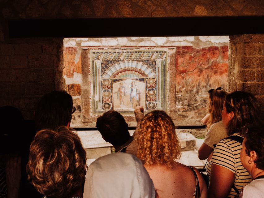 From Naples: Pompeii & Herculaneum with Archaeologist Guide - Transportation tips: what to expect on the minibus and inside the sites