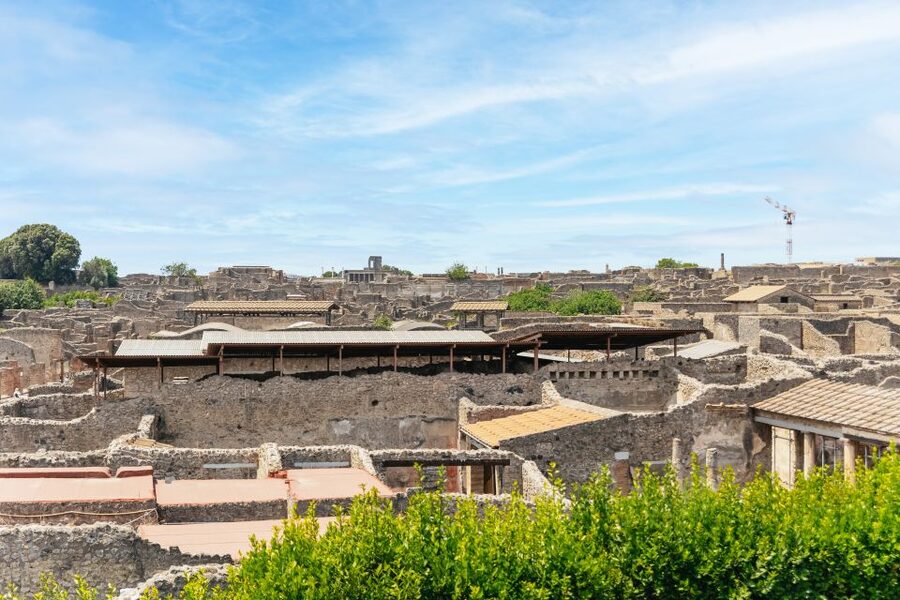 From Naples: Pompeii Ruins & Mount Vesuvius Day Tour - At the crater rim: that Bay of Naples perspective