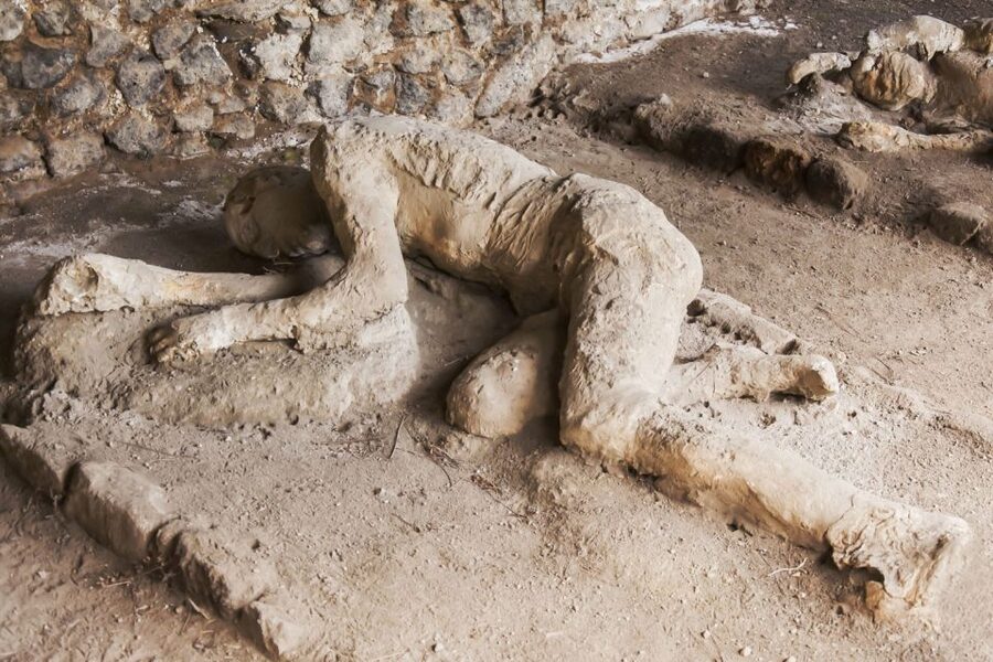 From Naples: Pompeii Skip-the-Line Entry Ticket and Tour - Pompeii in About 2 Hours: What You Should Expect to See