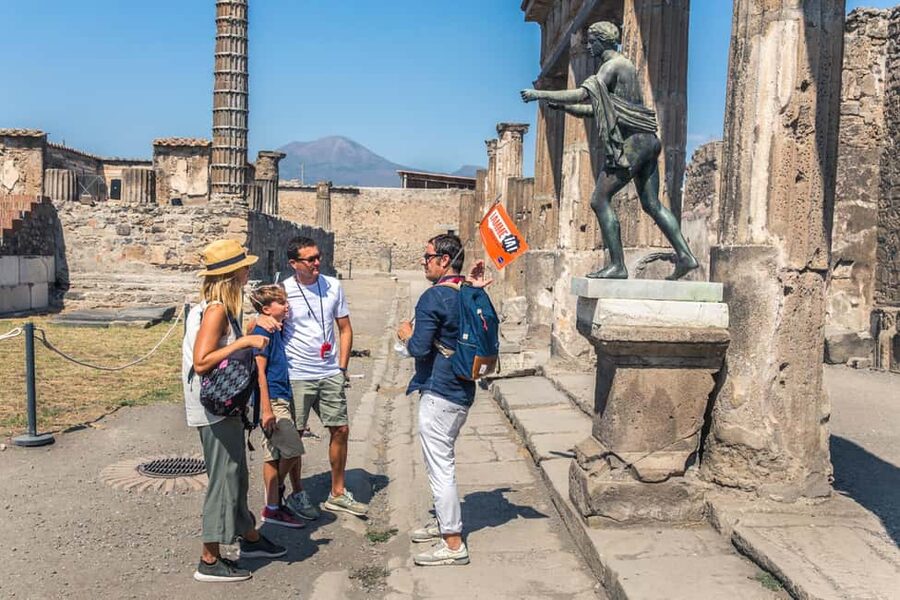 From Naples: Pompeii Skip-the-Line Guided Tour - Early departure: how it changes what you see