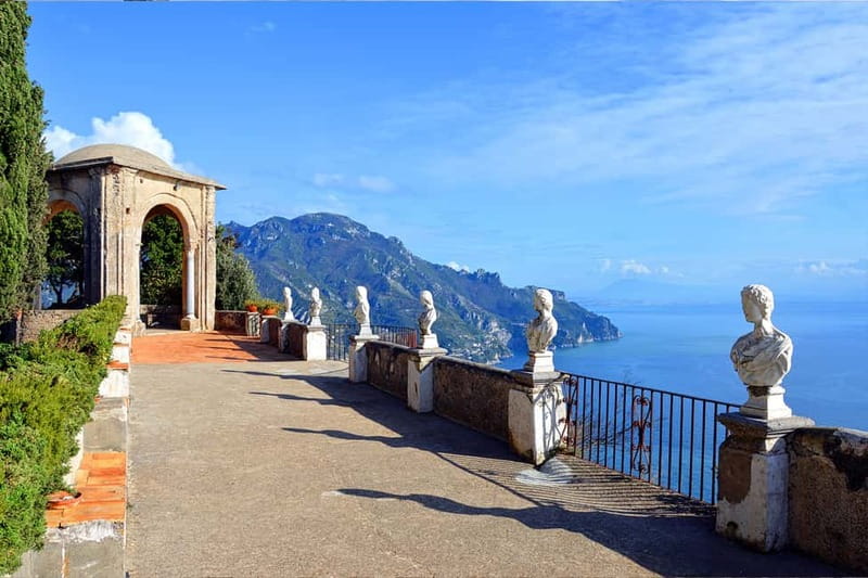 From Naples: Sorrento, Positano and Amalfi Tour - Positano photo stops and the traffic reality check