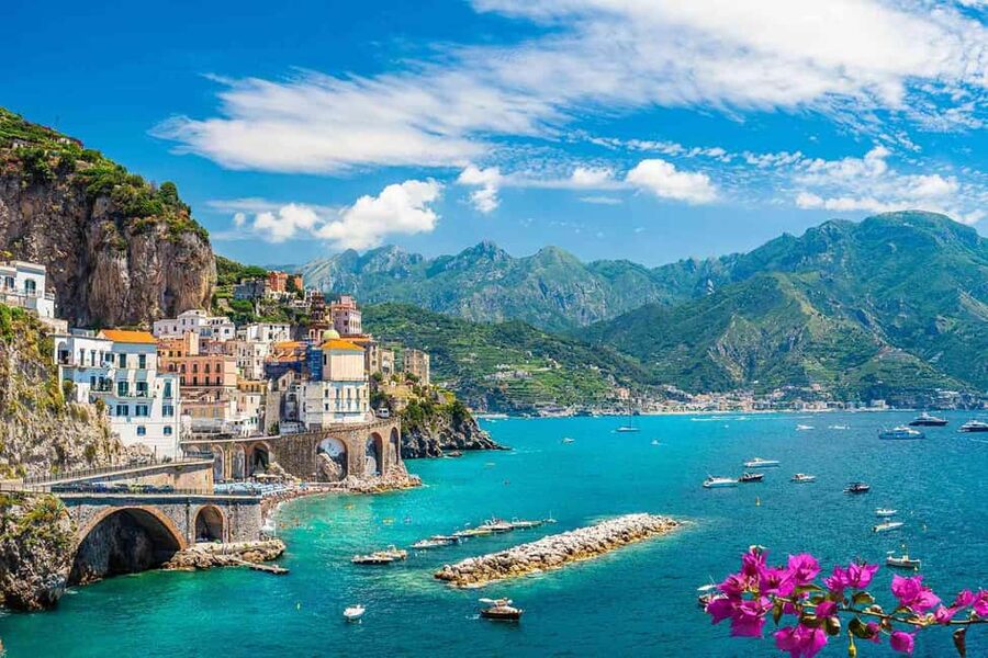 From Naples-Tour with small groups to the Amalfi Coast - Sorrento stop: lemon shops, Gulf views, and a smart first taste