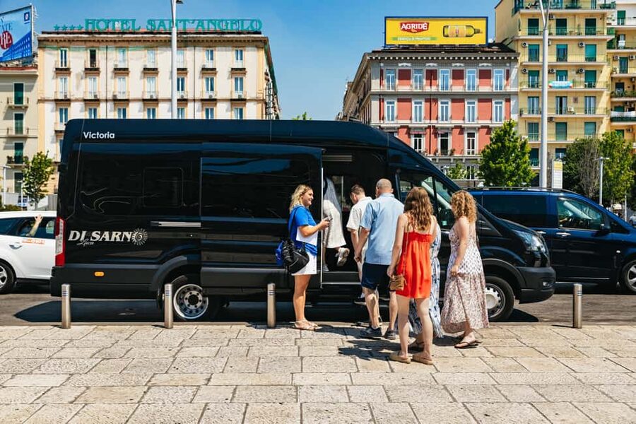 From Naples: Wine Tasting Tour on Vesuvius Slopes with Lunch - Views, photos, and the farm store time that makes it feel like a real visit