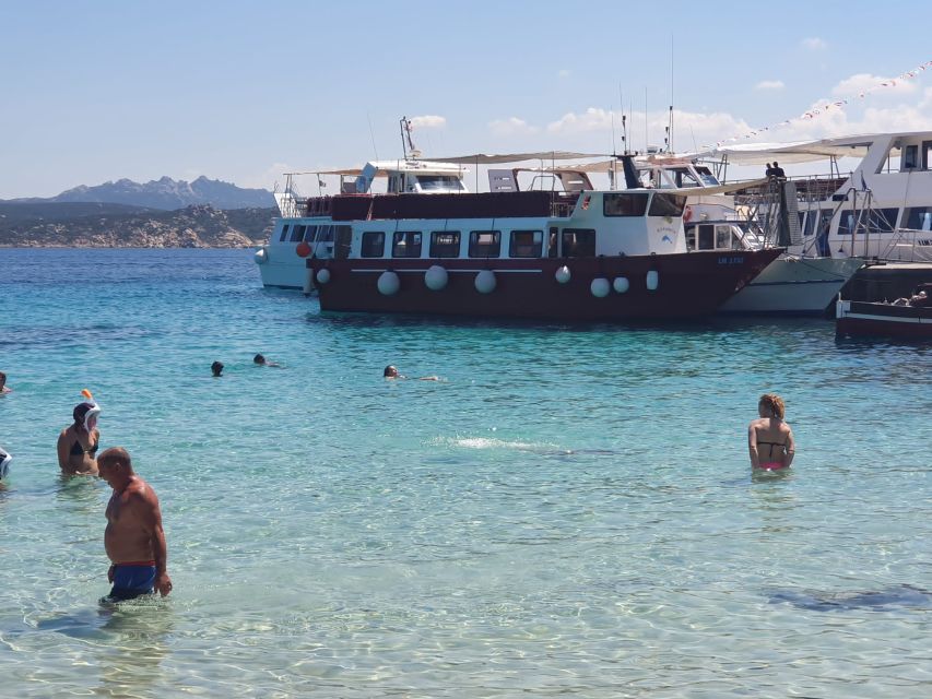 From Palau: La Maddalena Archipelago Boat Tour with Pasta - Pasta on the move, how the included lunch fits the day